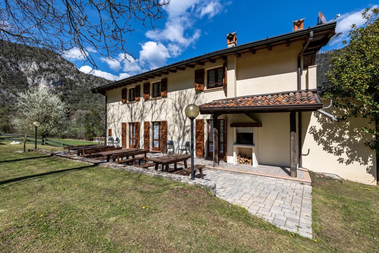 Agriturismo Val D' Egoi 3 Tremosine Bagian luar foto